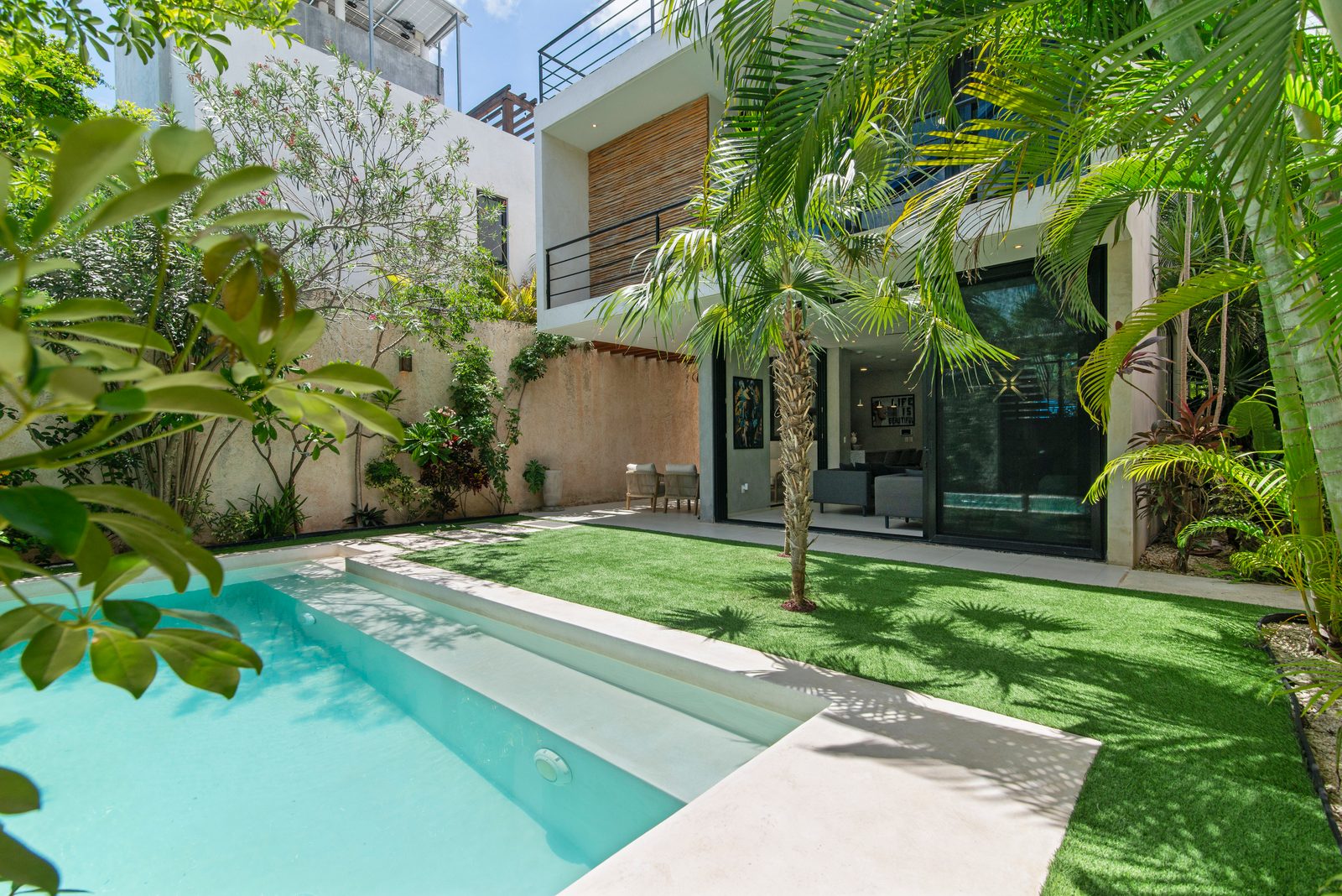 Flora Fauna Villa