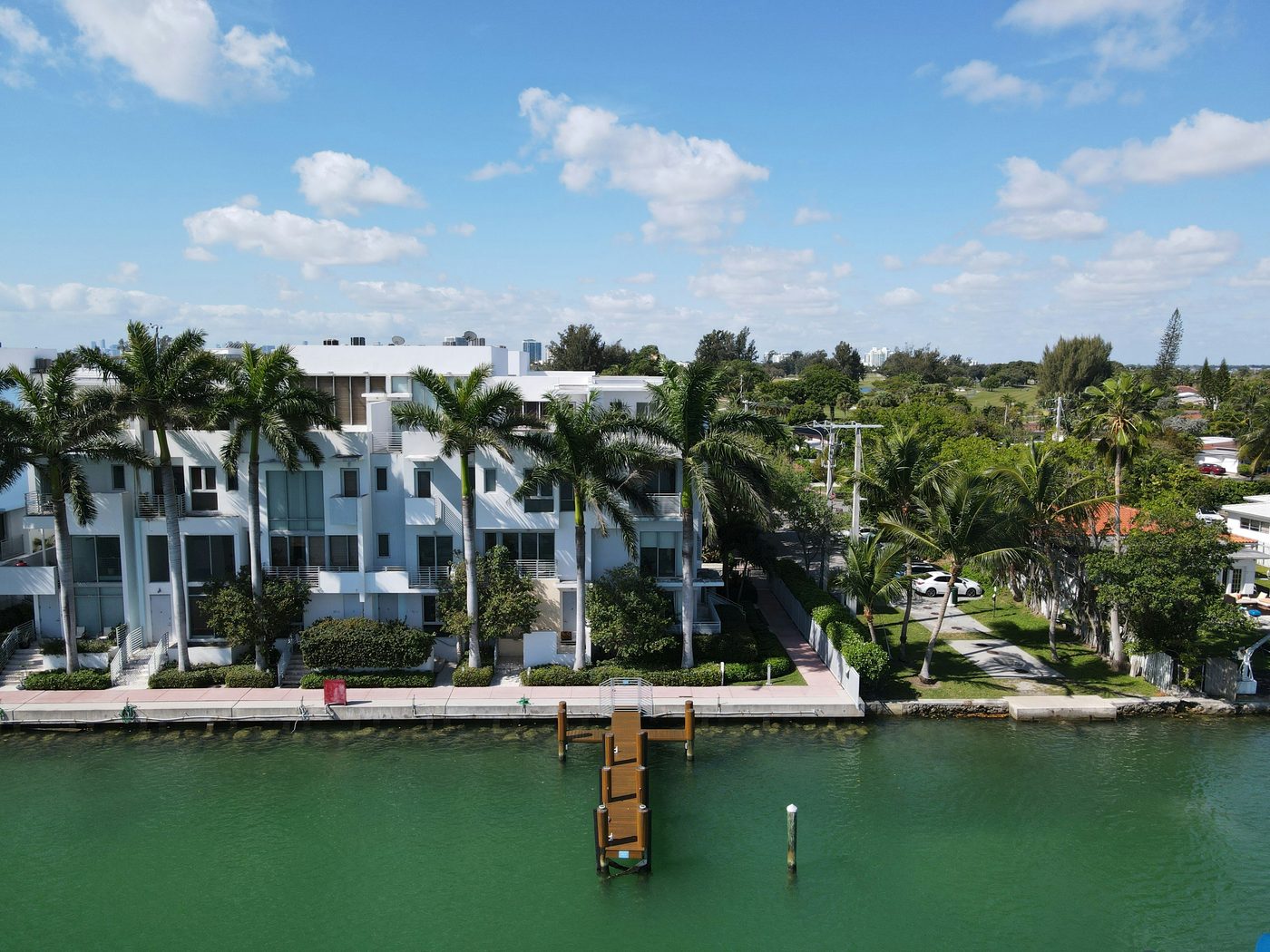 Miami waterfront property maintenance — Virestia short-term rental management